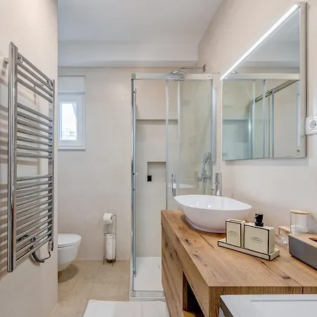 Luxury žnjan *
