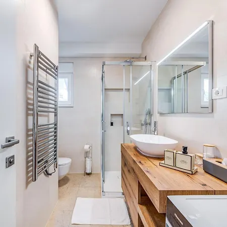 Apartment Luxury Znjan Split